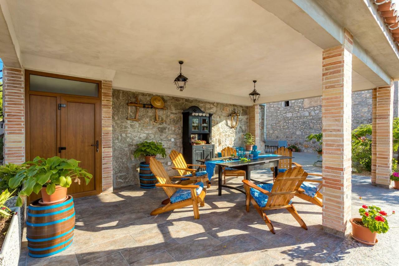 Country Villa St Anton マリンスカ エクステリア 写真